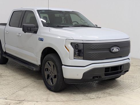 New 2025 Ford F150 Lightning Flash image 6