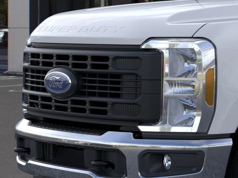 New 2026 Ford F350 XL w/ XL Driver Assist Package image 17