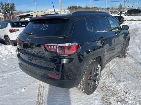 New 2026 Jeep Compass Limited image 7