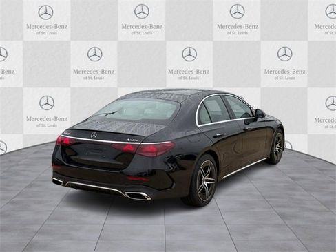 New 2026 Mercedes-Benz E 450 4MATIC Sedan image 3