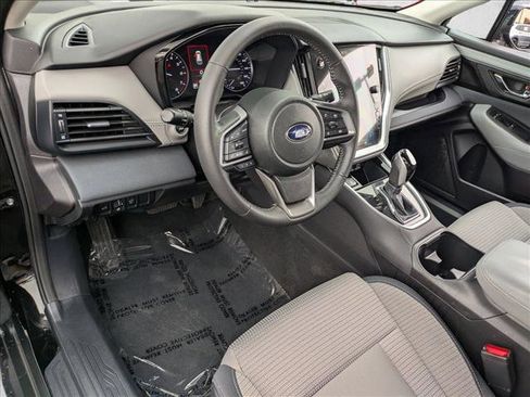 Used 2023 Subaru Outback Premium AWD/4WD image 10