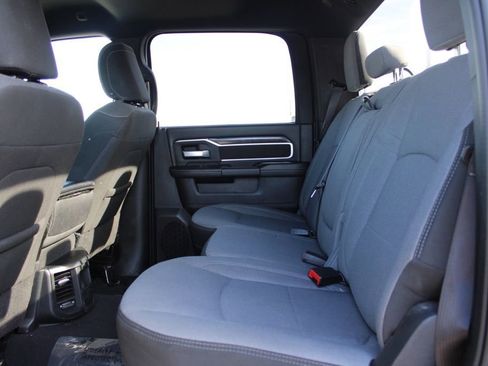 Used 2024 RAM 2500 Big Horn w/ Bed Utility Group image 24