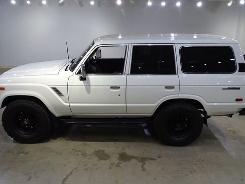 Used 1988 Toyota Land Cruiser AWD/4WD image 5