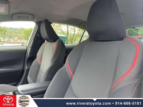 Used 2024 Toyota Prius Prime FWD image 20