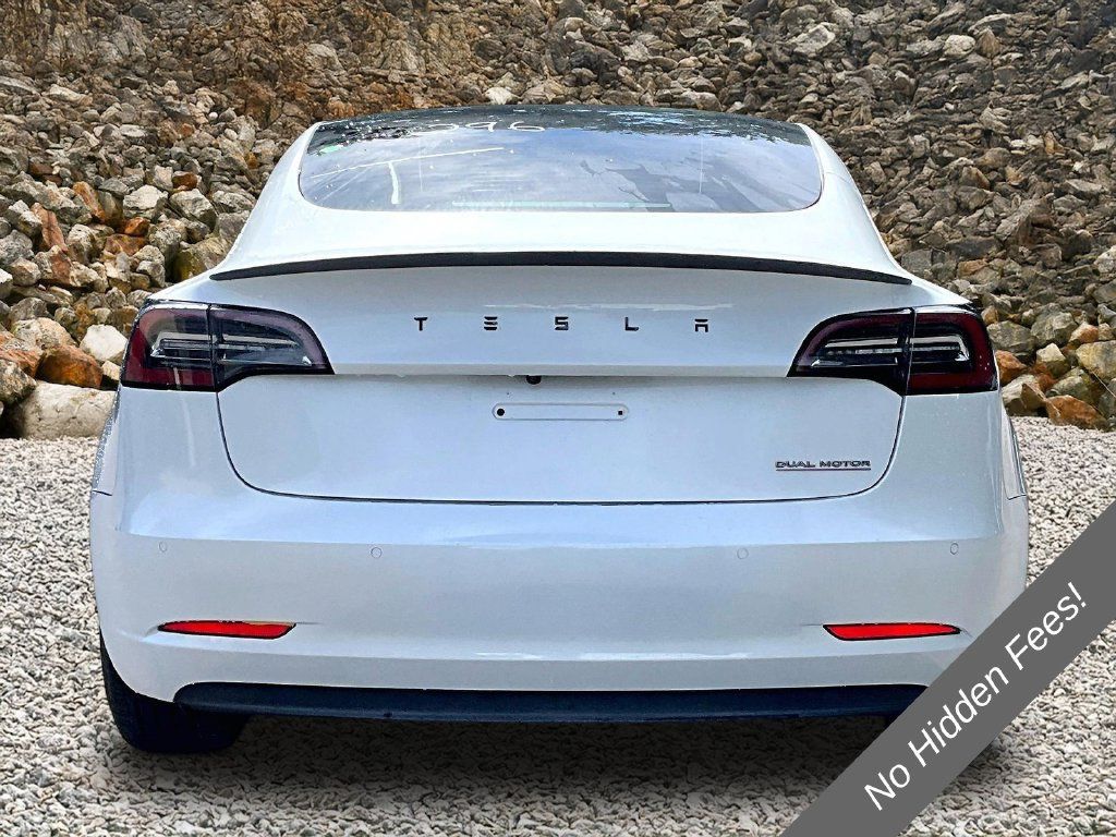 Used 2022 Tesla Model 3 Performance AWD/4WD image 4