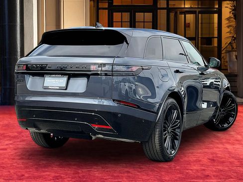 New 2026 Land Rover Range Rover Velar Dynamic SE image 4