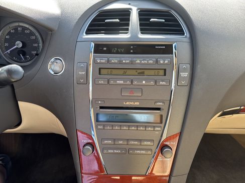 Used 2010 Lexus ES 350 image 19