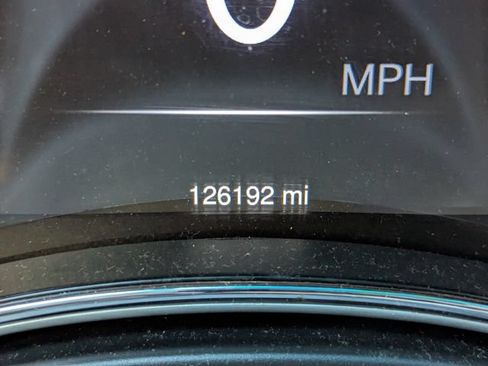 Used 2015 Jeep Grand Cherokee Altitude AWD/4WD image 16