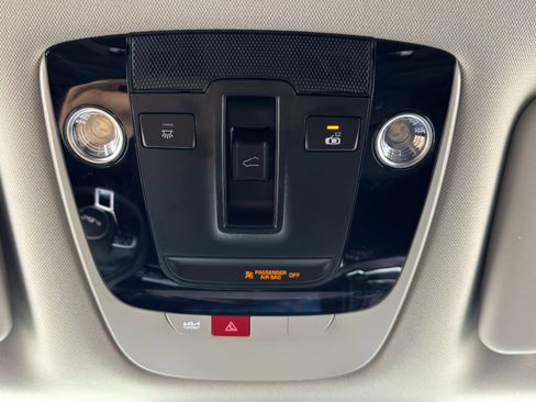 Used 2024 Kia Sportage SX Prestige image 30