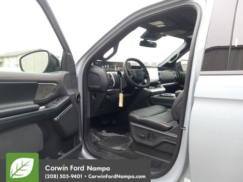 New 2026 Ford Expedition Tremor image 9