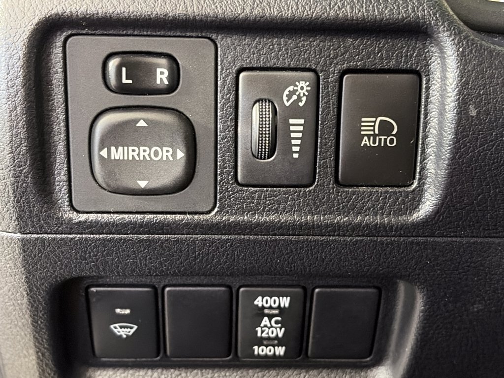 Used 2020 Toyota 4Runner TRD Off-Road Premium w/ Moonroof Package AWD/4WD image 24