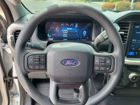 Used 2025 Ford F150 XL RWD image 12