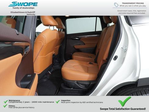Used 2022 Toyota Highlander Platinum AWD/4WD image 12