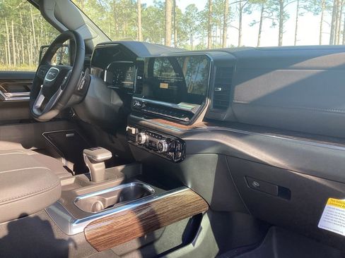 New 2026 GMC Sierra 1500 Elevation w/ Elevation Premium Package AWD/4WD image 20