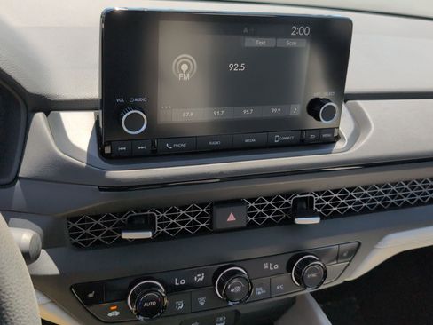 Used 2023 Honda Accord EX image 23