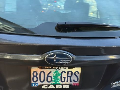 Used 2014 Subaru Impreza 2.0i Premium w/ All-Weather Package w/CVT image 8