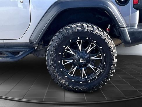 Used 2021 Jeep Wrangler Sport S image 36