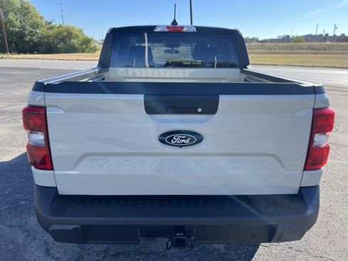 New 2025 Ford Maverick XLT w/ XLT Luxury Package image 5