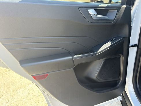 Used 2023 Ford Escape ST-Line w/ Tech Pack #1 FWD image 23