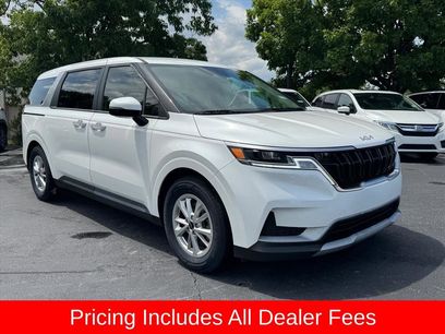 Used 2024 Kia Carnival LX