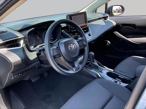 Used 2024 Toyota Corolla LE FWD image 16
