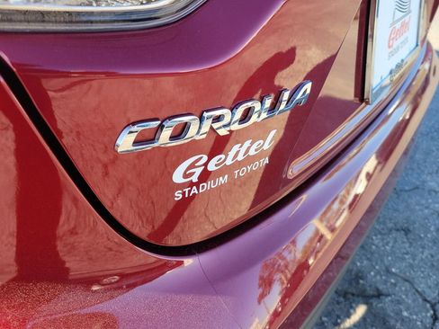 Used 2023 Toyota Corolla LE image 6