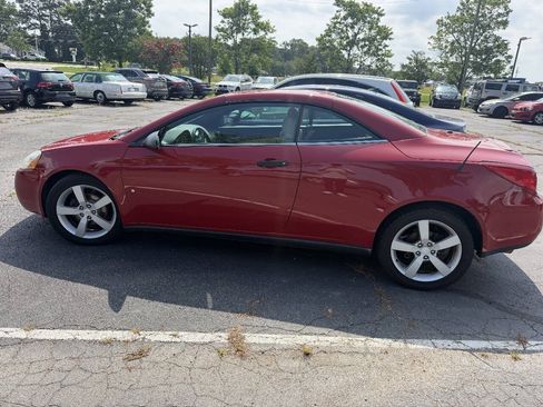 Used 2007 Pontiac G6 GT w/ Premium Package FWD image 3