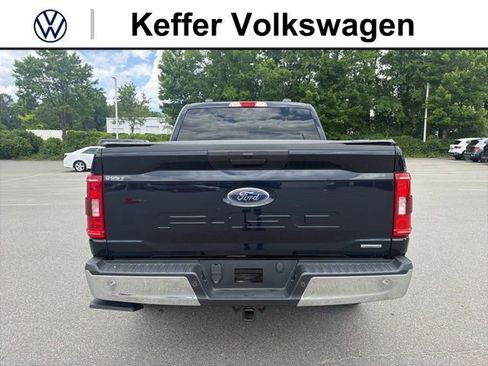 Used 2021 Ford F150 XLT AWD/4WD image 4