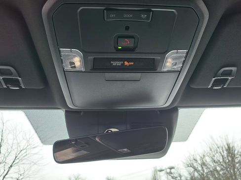 Used 2024 Toyota Tacoma SR5 image 32