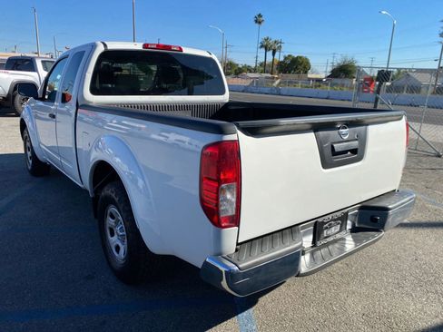 Used 2016 Nissan Frontier S image 5
