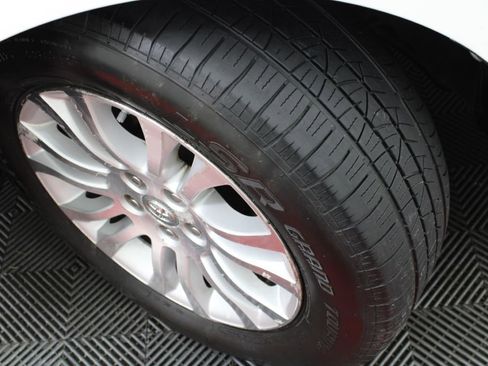 Used 2013 Toyota Sienna XLE image 34