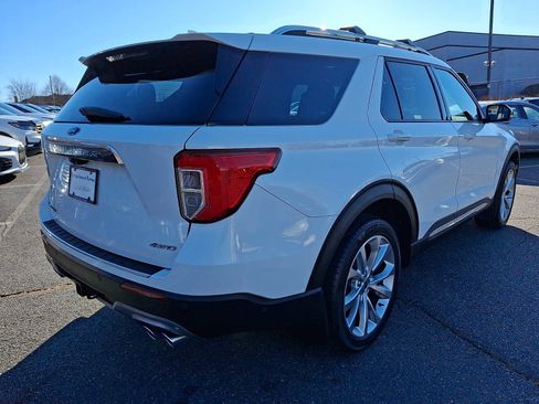 Used 2021 Ford Explorer Platinum w/ Equipment Group 601A image 4