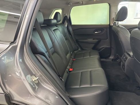 Used 2023 Nissan Rogue SL AWD/4WD image 28