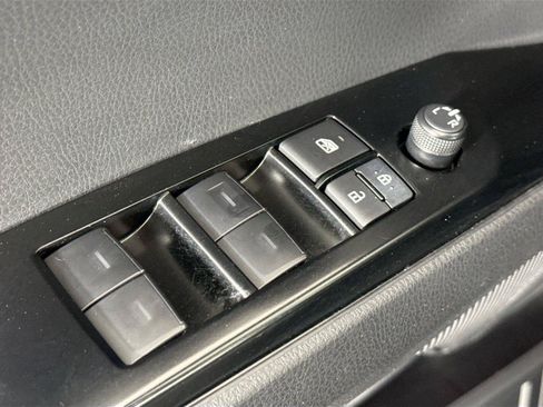 Certified 2025 Toyota Camry SE FWD image 27
