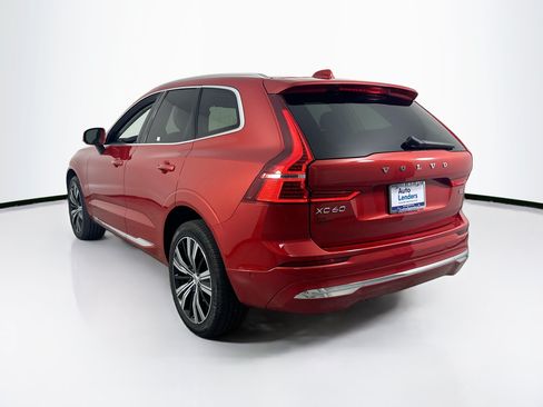 Used 2023 Volvo XC60 B5 Plus FWD image 7