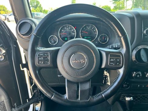 Used 2018 Jeep Wrangler Unlimited Sport S AWD/4WD image 15