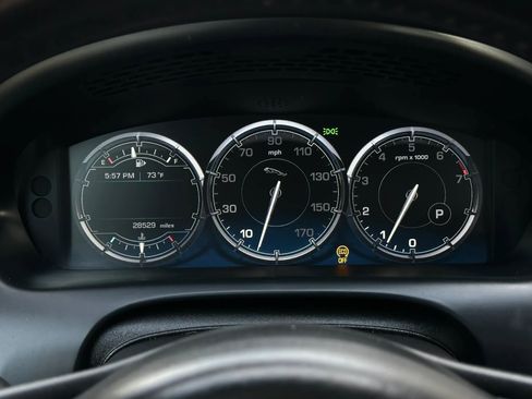 Used 2015 Jaguar XJ L Portfolio image 35