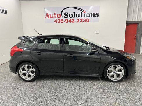 Used 2013 Ford Focus ST image 8