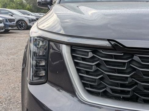 New 2026 Kia Sorento LX FWD image 10