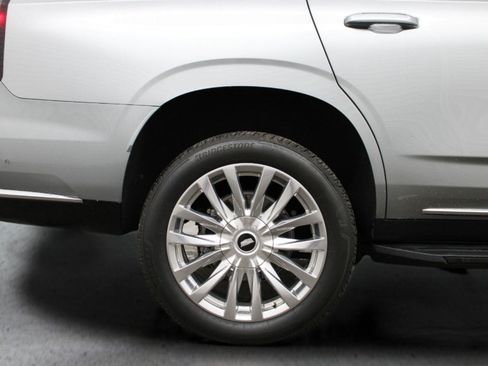 Used 2024 Cadillac Escalade Premium Luxury w/ LPO, Floor Liner Package AWD/4WD image 12
