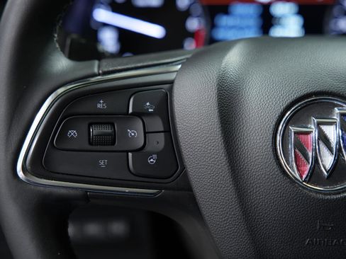 Used 2023 Buick Envision Avenir image 34