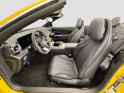 Used 2026 Mercedes-Benz CLE 300 4MATIC Cabriolet image 17