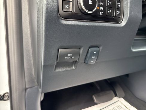 Used 2026 Ford F450 Lariat w/ FX4 Off-Road Package image 20