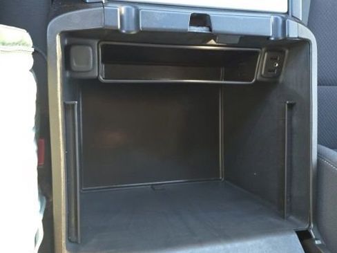 Used 2017 GMC Sierra 1500 SLE w/ Elevation Edition image 20