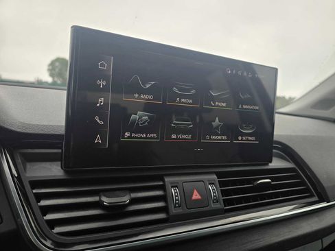 Used 2023 Audi Q5 2.0T Premium Plus w/ Premium Plus Package image 28