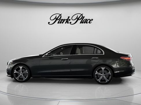 Used 2026 Mercedes-Benz C 300 Sedan image 7