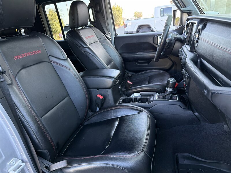 Used 2020 Jeep Gladiator Rubicon AWD/4WD image 15