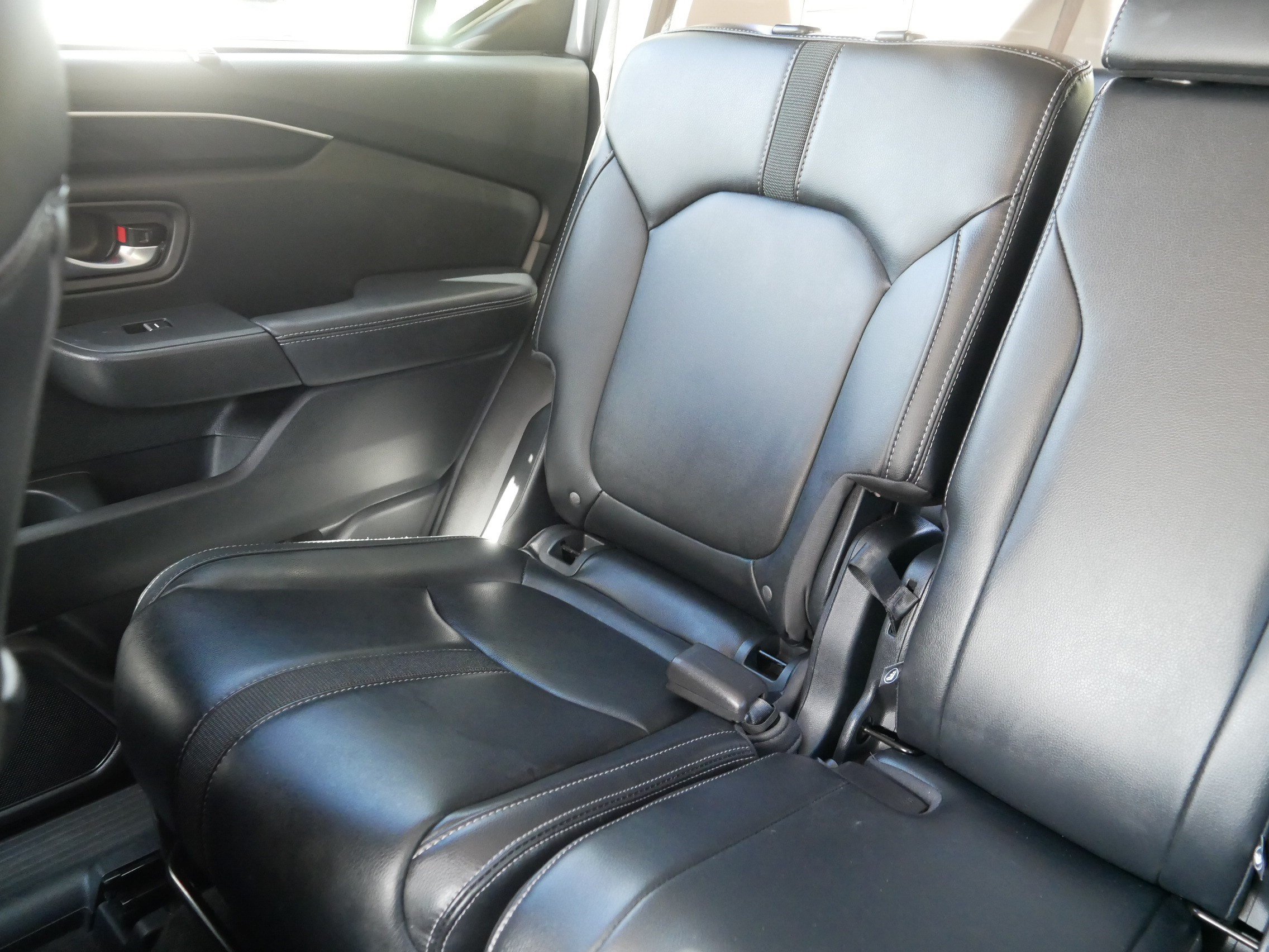 Used 2024 Honda Pilot Touring image 12