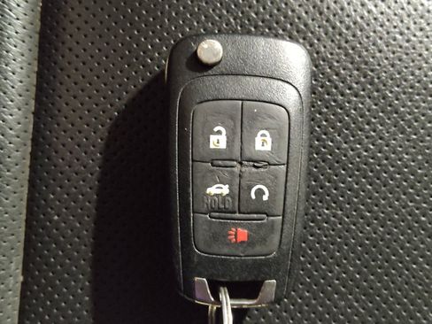 Used 2017 GMC Terrain SLT w/ Open Road Package image 32