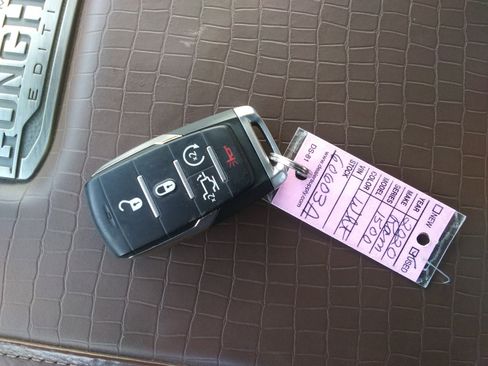 Used 2020 RAM 1500 Limited image 34